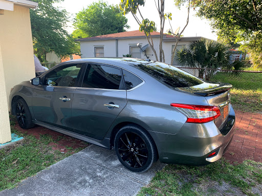 Auto Body Shop «Miami Paint & Body Shop», reviews and photos, 3423 NW 36th St, Miami, FL 33142, USA