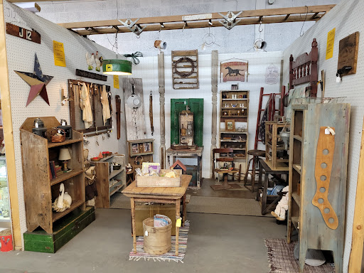 Flea Market «The Slatington Marketplace», reviews and photos, 8281 PA-873, Slatington, PA 18080, USA