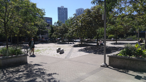 Yaletown Park, 901 Mainland St, Vancouver, BC V6B 1T2