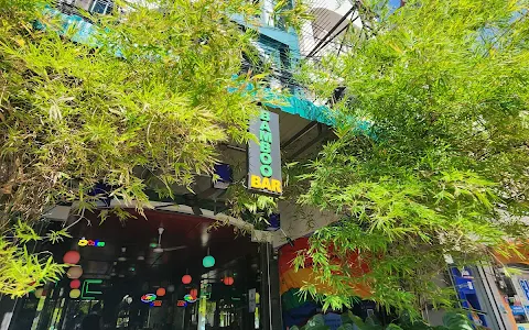 Bamboo's Gay Bar Restaurant image