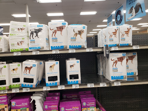 Pet Supply Store «Petco Animal Supplies», reviews and photos, 210 Nut Tree Pkwy, Vacaville, CA 95687, USA