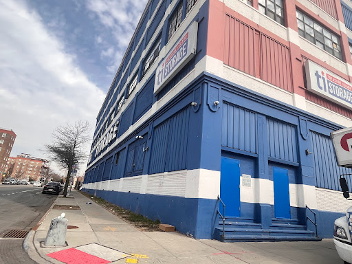 Self-Storage Facility «Treasure Island Storage», reviews and photos, 183 Lorraine St, Brooklyn, NY 11231, USA