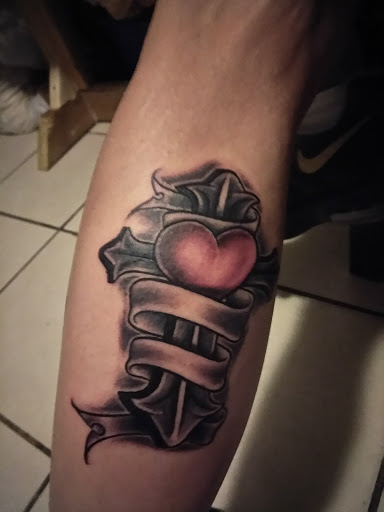 Find harley quinn and poison ivy tattoo ideas for your next unique tattoo in Summit Argo at Exodus Ink