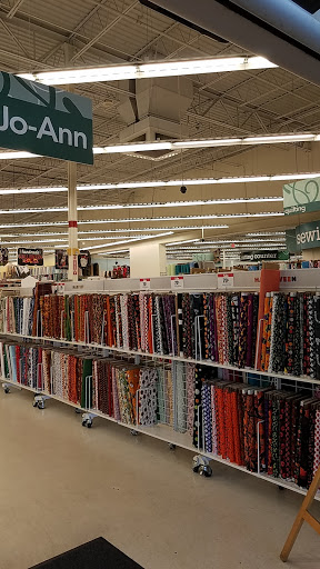 Fabric Store «Jo-Ann Fabrics and Crafts», reviews and photos, 6601 N Davis Hwy #25, Pensacola, FL 32504, USA