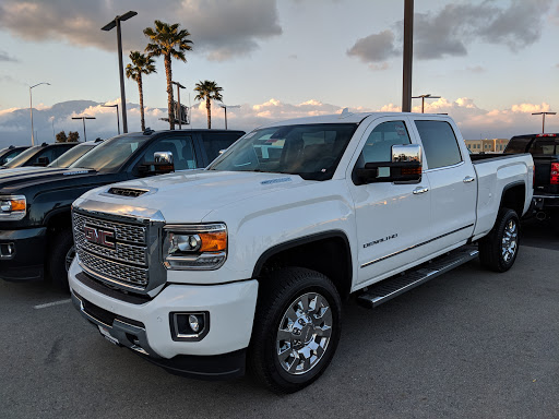 Car Dealer «Mark Christopher Auto Center», reviews and photos, 2131 E Convention Center Way, Ontario, CA 91764, USA