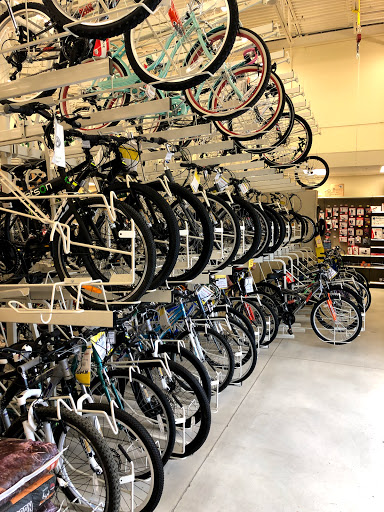 Department Store «Mills Fleet Farm», reviews and photos, 3730 36th St S, Fargo, ND 58104, USA