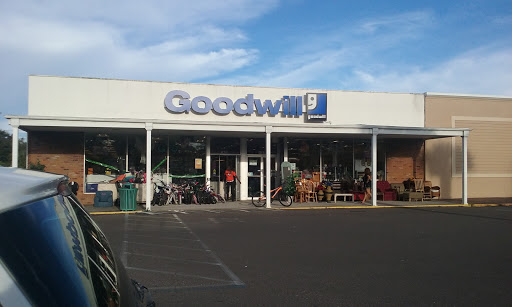 Thrift Store «Goodwill Largo Store», reviews and photos