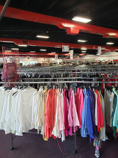 Thrift Store «The Salvation Army Family Store & Donation Center», reviews and photos