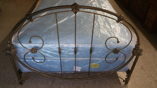 Thrift Store «Thrift Bargain and More», reviews and photos, 1470 N Beale Rd, Marysville, CA 95901, USA