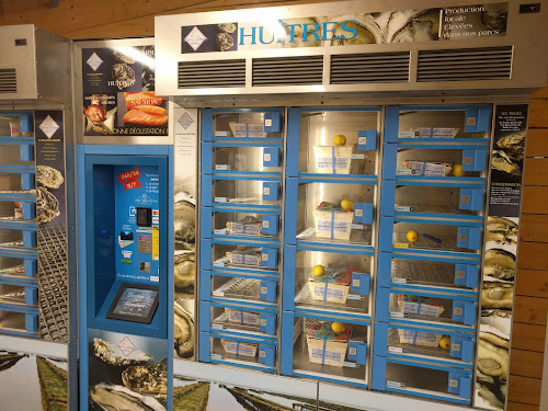 Distributeurs automatiques légumes et produits régionaux à Grandcamp-Maisy