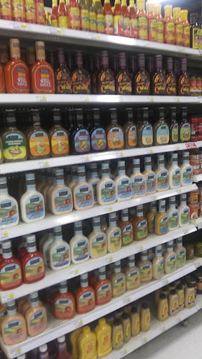 Supermarket «Cash Saver Grocery», reviews and photos, 3044 Wilson Ave, Louisville, KY 40211, USA