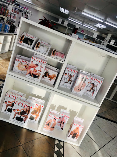 Lingerie Store «Katz Stores - West Road», reviews and photos, 9820 North Fwy B, Houston, TX 77037, USA