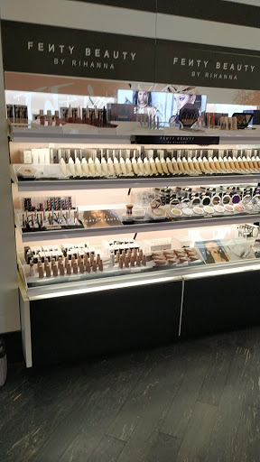 Cosmetics Store «SEPHORA», reviews and photos, 6401 Bluebonnet Blvd, Baton Rouge, LA 70836, USA