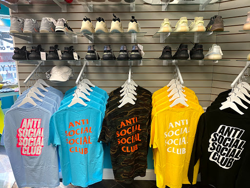 Shoe Store «Sneaker Syndicate», reviews and photos, 213 N Magnolia Ave, Orlando, FL 32801, USA