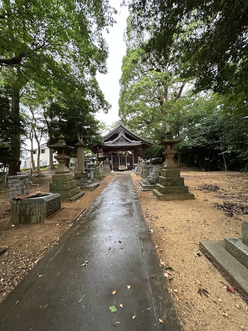 永犬丸鷹見神社