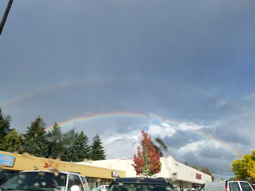 Liquor Store «Hillsboro Liquor Store», reviews and photos, 2055 SE Tualatin Valley Hwy #14, Hillsboro, OR 97123, USA