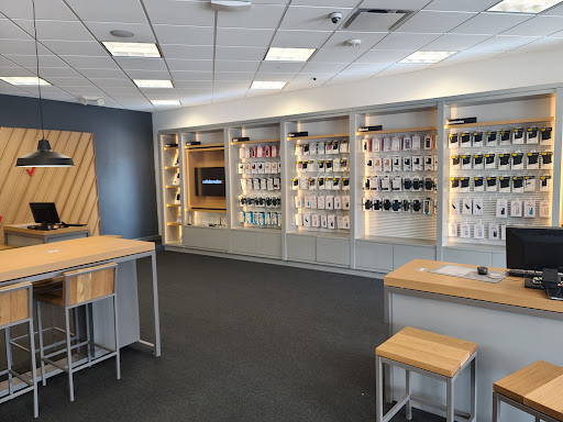 Cell Phone Store «Verizon Authorized Retailer – Cellular Sales», reviews and photos, 1831 Bethlehem Pike, Flourtown, PA 19051, USA