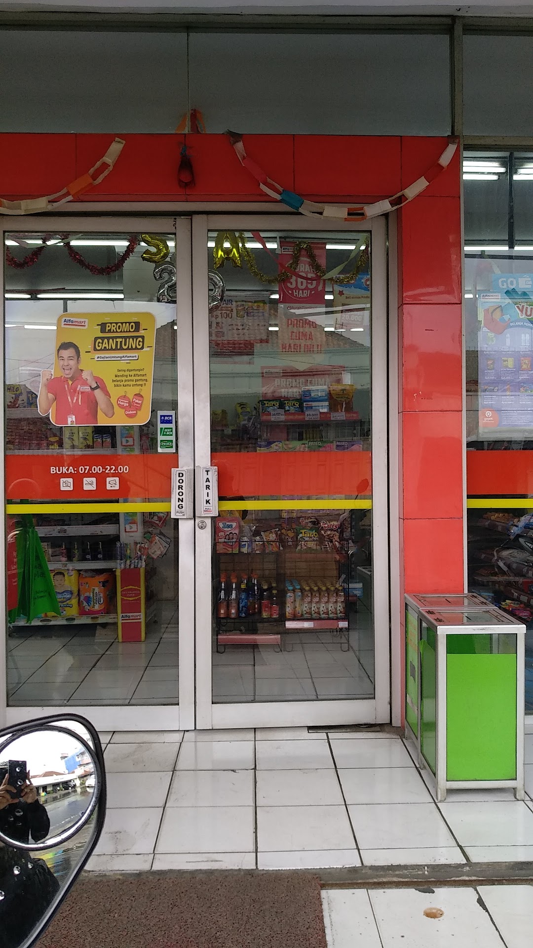 Alfa Mart Simpang Lima