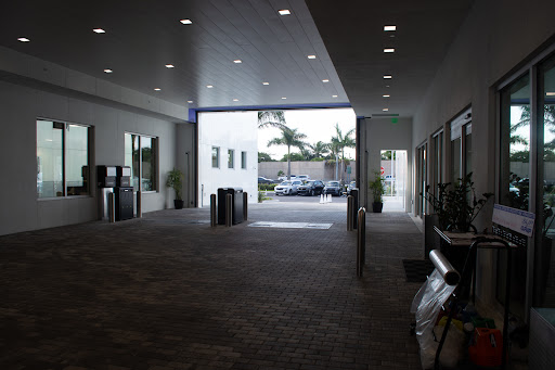 Cadillac Dealer «Ocean Cadillac», reviews and photos, 1000 Kane Concourse, Miami Beach, FL 33154, USA