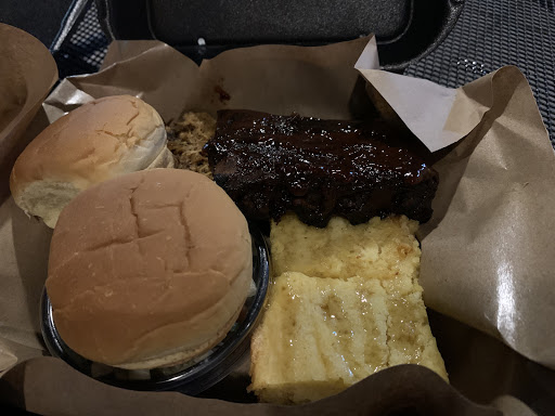 Barbecue Restaurant «Mojo Bones OV», reviews and photos, 9659 1st View St, Norfolk, VA 23503, USA