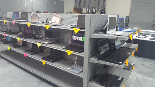 Pawn Shop «Godfather Pawn Jewelry & Gun», reviews and photos, 420 N Cocoa Blvd, Cocoa, FL 32922, USA