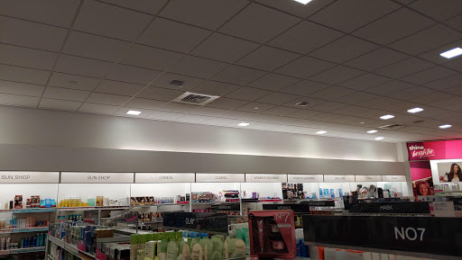 Hair Salon «Ulta Beauty», reviews and photos, 3350 W Friendly Ave, Greensboro, NC 27410, USA