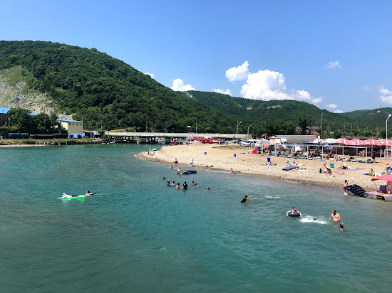 Lermontovo Village beach