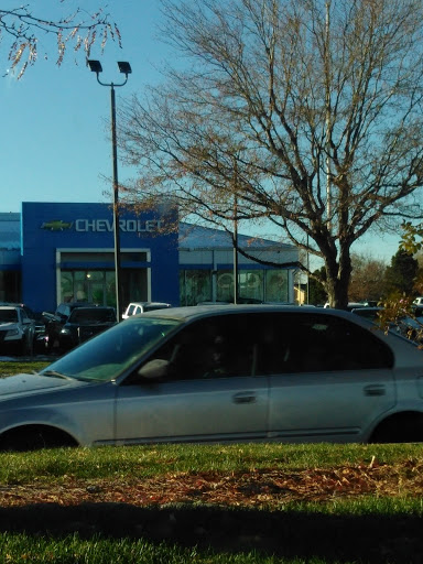 Chevrolet Dealer «Len Lyall Chevrolet Inc», reviews and photos, 14500 E Colfax Ave, Aurora, CO 80011, USA