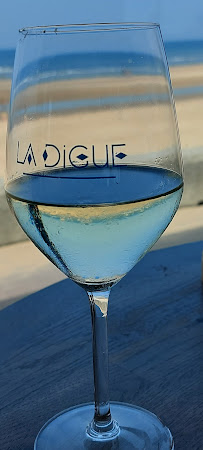 Vin du Restaurant français La Digue de Villers à Villers-sur-Mer - n°5