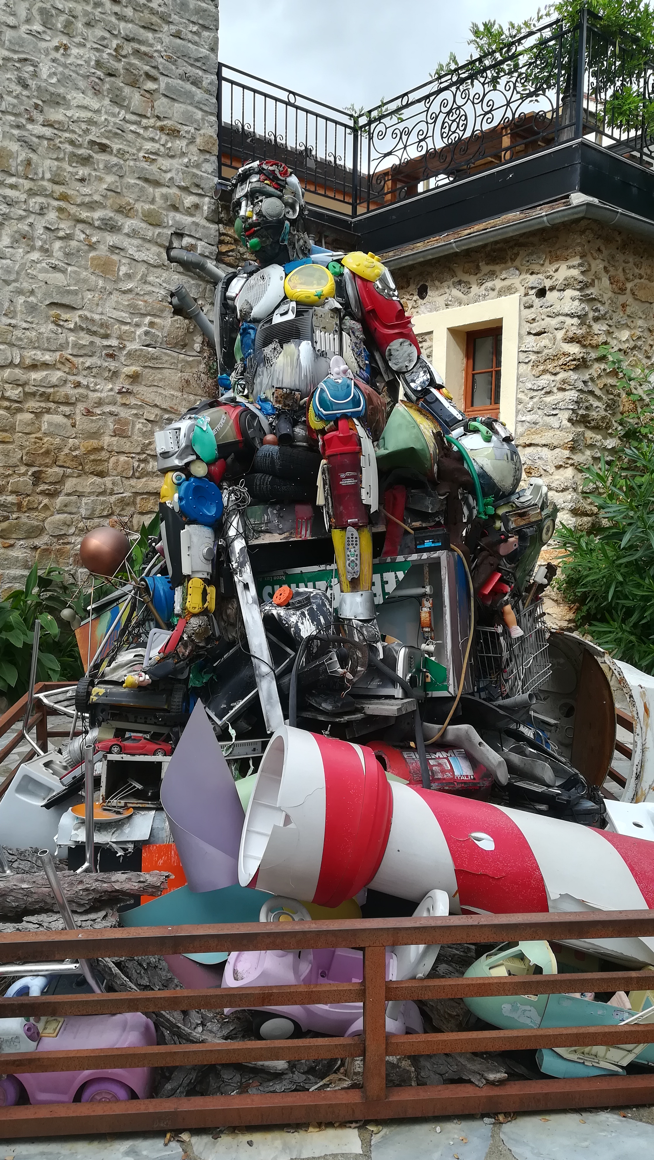 Photo n° 1 de l'avis de Yann.e fait le 08/02/2018 à 18:42