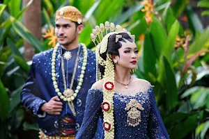 MUA Demak / rias pengantin Demak (shonik makeup) image