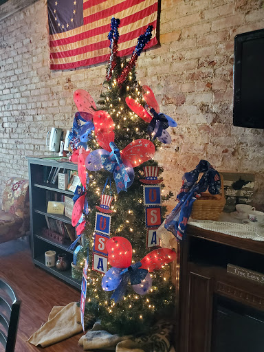 Cafe «The Coffee Grinder», reviews and photos, 330 Main St, Point Pleasant, WV 25550, USA