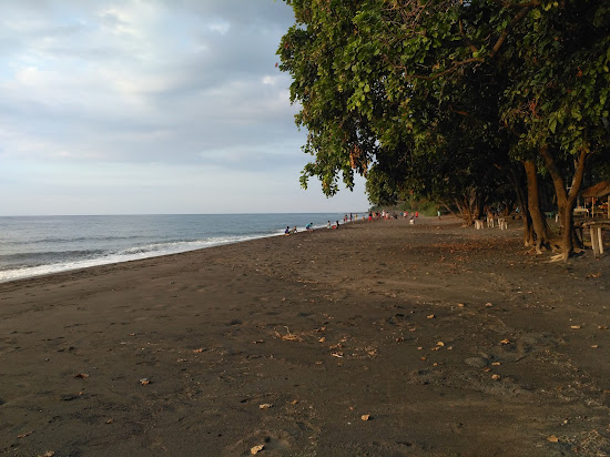 Beraringan beach