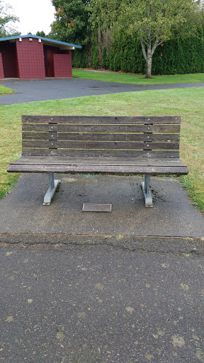 Dog Park «Chapin Park», reviews and photos, 338 Warner Parrott Rd, Oregon City, OR 97045, USA