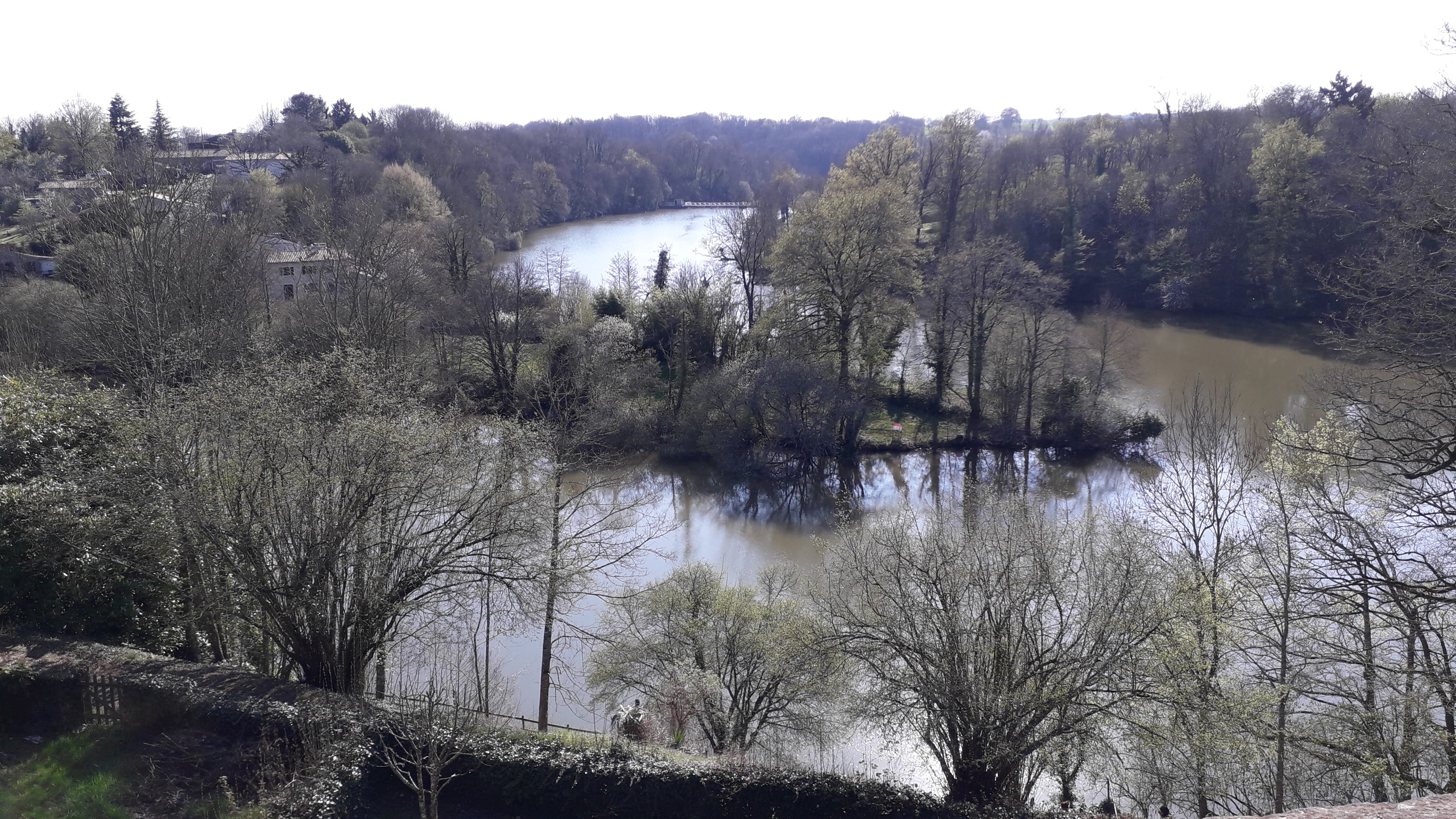 Photo n° 9 de l'avis de Thierry.e fait le 31/03/2019 à 19:33