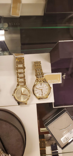 Department Store «Nordstrom Rack Palm Beach Outlets», reviews and photos, 1865 Palm Beach Lakes Blvd, West Palm Beach, FL 33401, USA