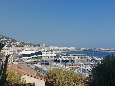 Appartement de vacance Place du Suquet, Cannes. à Cannes