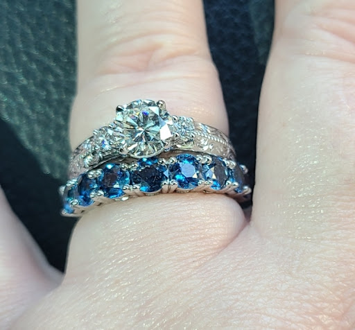 Diamond Dealer «Harrison Jewelers», reviews and photos, 2127 Lohmans Crossing Rd, Austin, TX 78734, USA