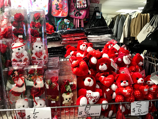 Gift Shop «Gold Stars Gift Store», reviews and photos, 484 Lonsdale Ave, Pawtucket, RI 02860, USA