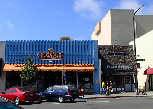 Pegasus Books, 1855 Solano Ave, Berkeley, CA 94707, USA, 