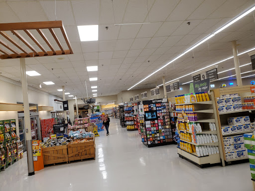 Grocery Store «Giant Food Stores», reviews and photos, 1241 Blakeslee Blvd Dr E, Lehighton, PA 18235, USA