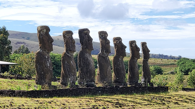 Green Island Tours - Easter Island - Isla de Pascua