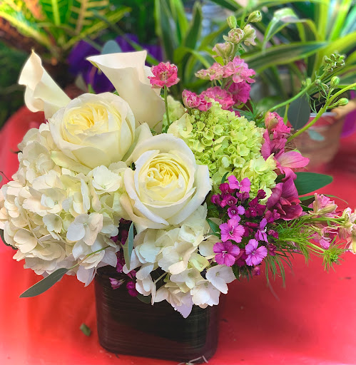 Florist «The Petal Pusher Floral Design», reviews and photos, 6 Elizabeth St, Derby, CT 06418, USA