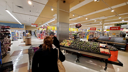 Grocery Store «Stop & Shop», reviews and photos, 31-06 Farrington St, Flushing, NY 11354, USA