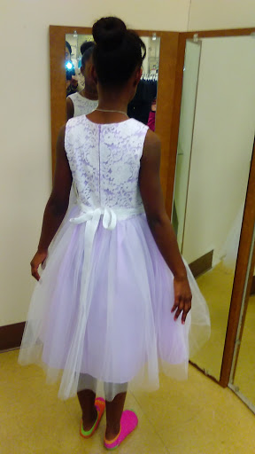 Shopping Mall «New Landing Mall», reviews and photos, Troost Ave & E Meyer Blvd, Kansas City, MO 64131, USA