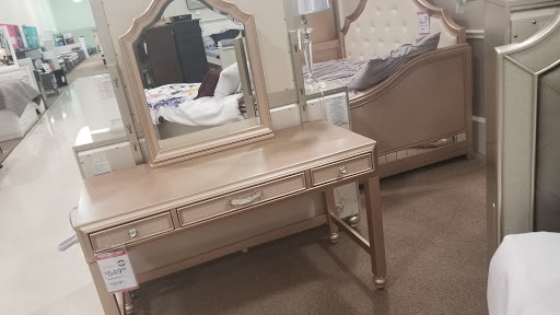 Furniture Store «Value City Furniture», reviews and photos, 15770 South La Grange Road, Orland Park, IL 60462, USA