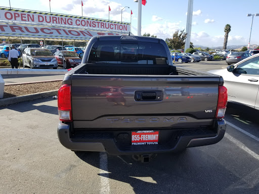 Toyota Dealer «Momentum Toyota of Fairfield», reviews and photos, 2575 Auto Mall Pkwy, Fairfield, CA 94533, USA