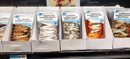 Grocery Store «Foodtown of Williamsburg», reviews and photos, 159 N 3rd St, Brooklyn, NY 11211, USA