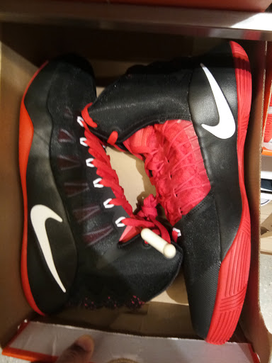 Clothing Store «Nike Factory Store», reviews and photos, 4101 S Carrollton Ave, New Orleans, LA 70119, USA