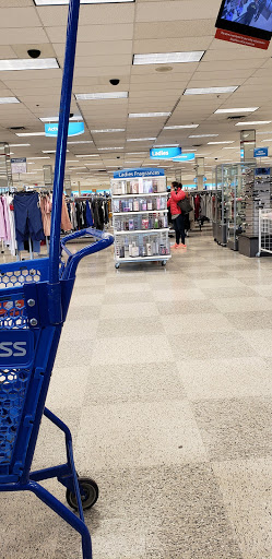 Clothing Store «Ross Dress for Less», reviews and photos, 3371 US-1, Lawrenceville, NJ 08648, USA